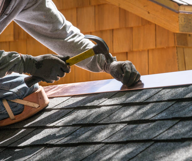 Best Roofing Contractor Near Me  in New Middletown, OH